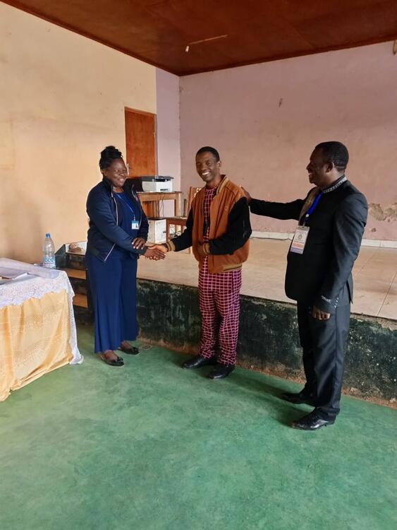 A ce dùŋshì PF ne tu embe cor Jɛ̀ntelman e kùyà